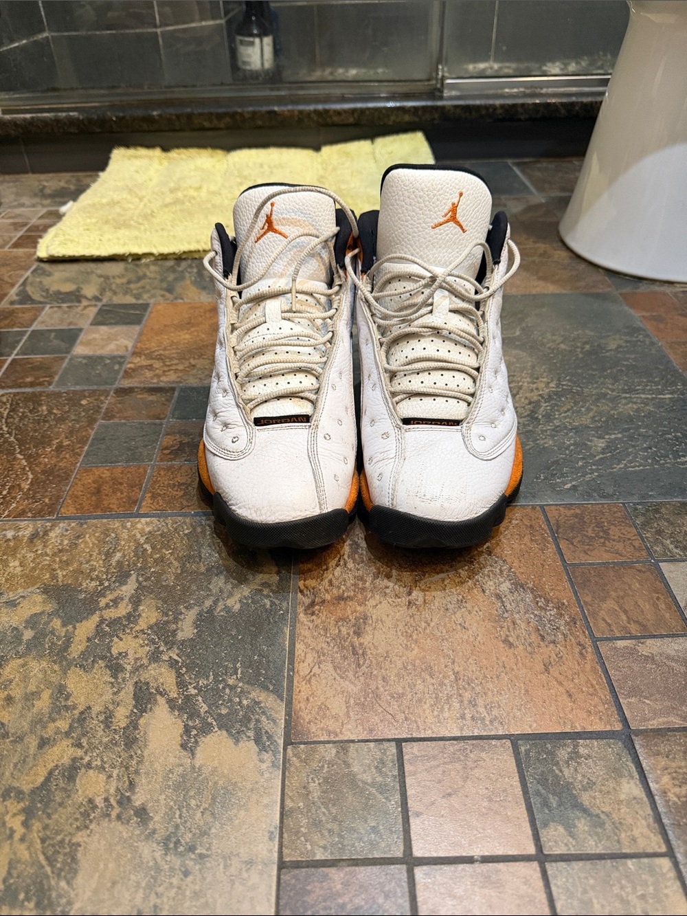 Jordan 13 Men's White and Orange Athletic Shoes